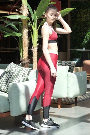 Lulu ECONYL® Claret Red Legging